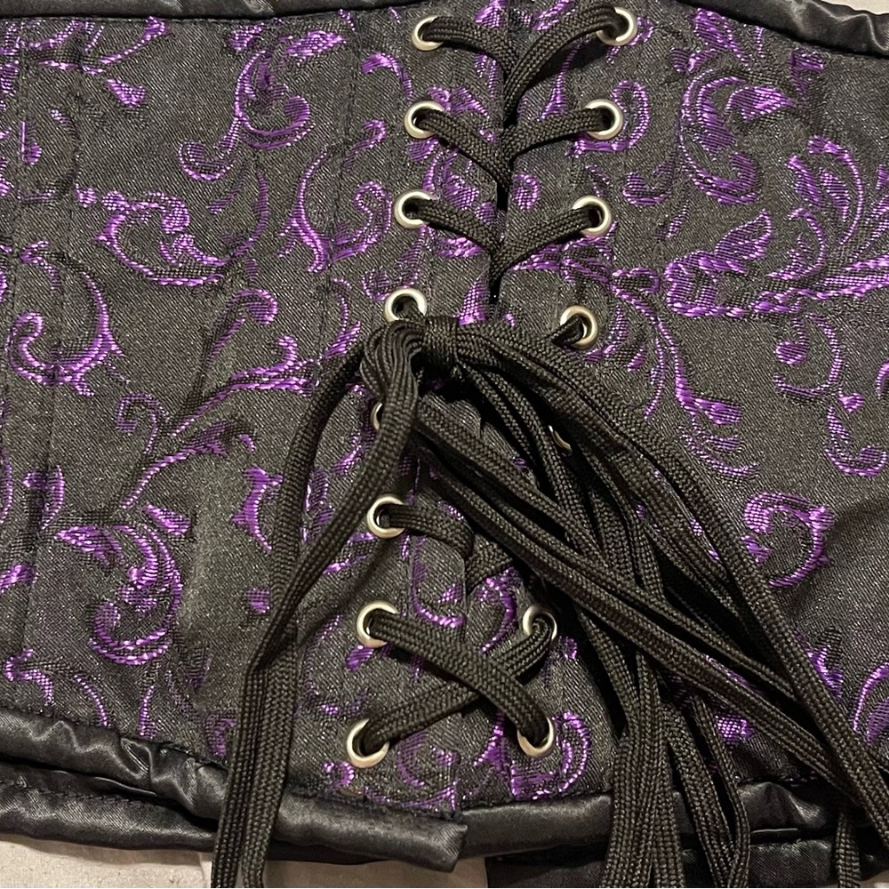 Black and Purple Lace-Up Corset from Dracula Clothing